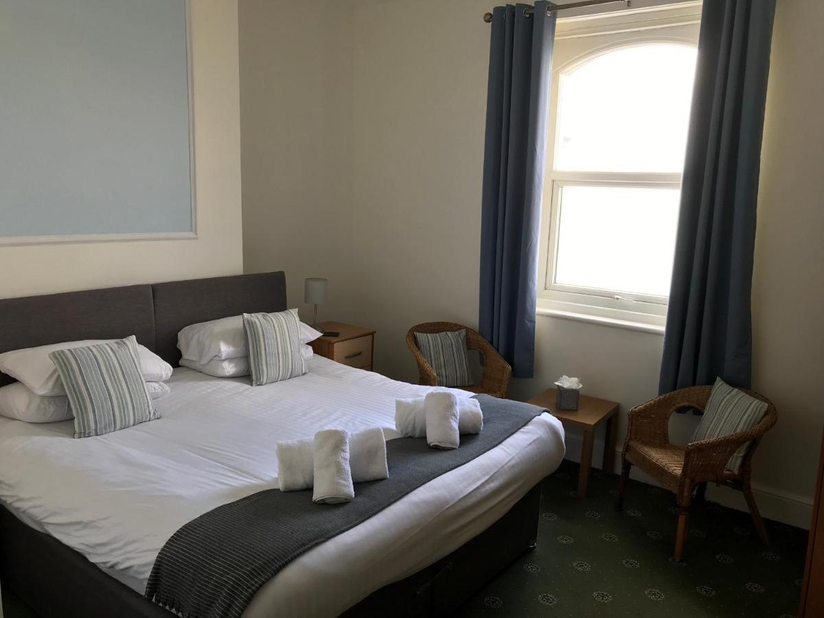 The Oasis Hotel 랜디드노 외부 사진