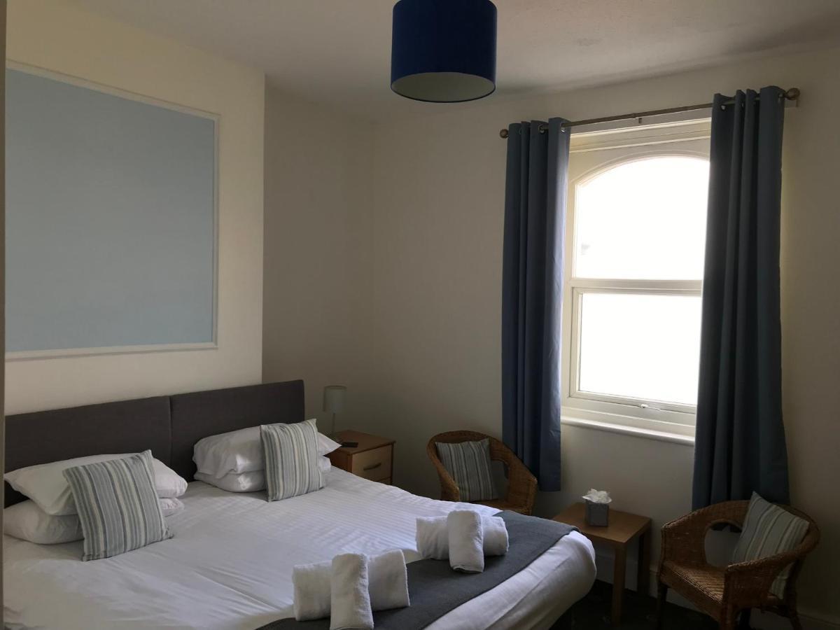 The Oasis Hotel 랜디드노 외부 사진