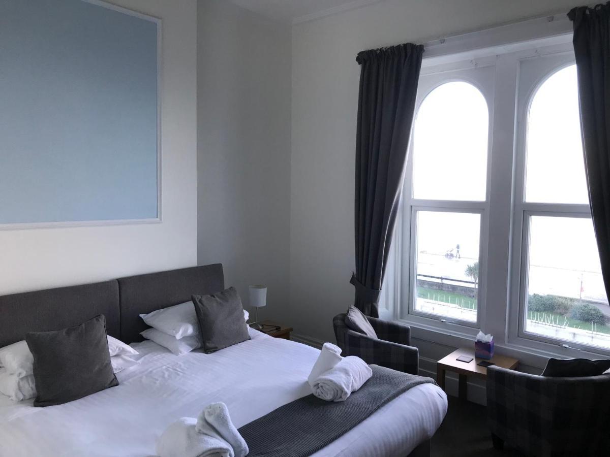 The Oasis Hotel 랜디드노 외부 사진