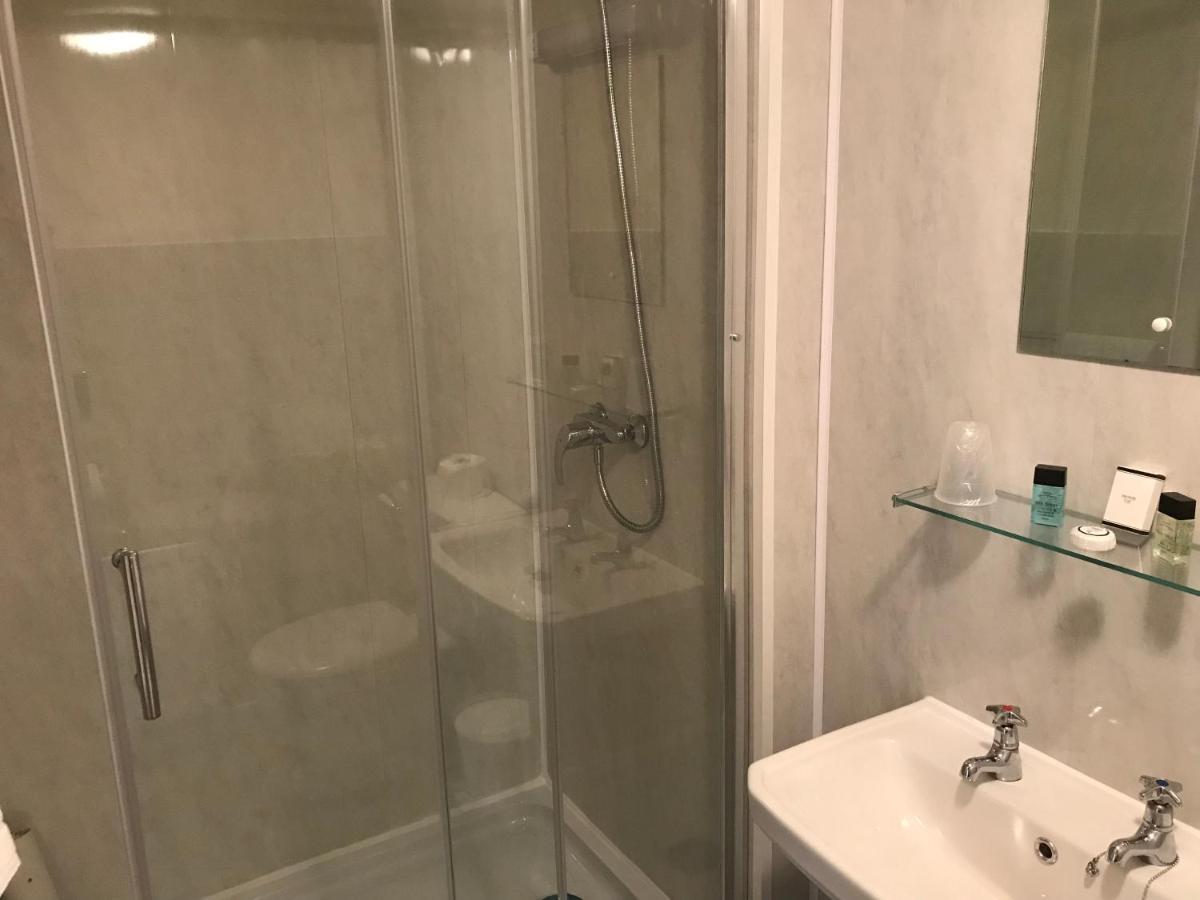 The Oasis Hotel 랜디드노 외부 사진