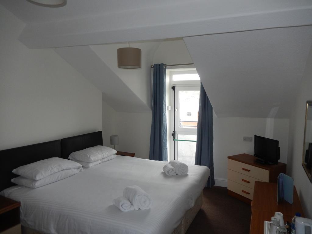 The Oasis Hotel 랜디드노 객실 사진